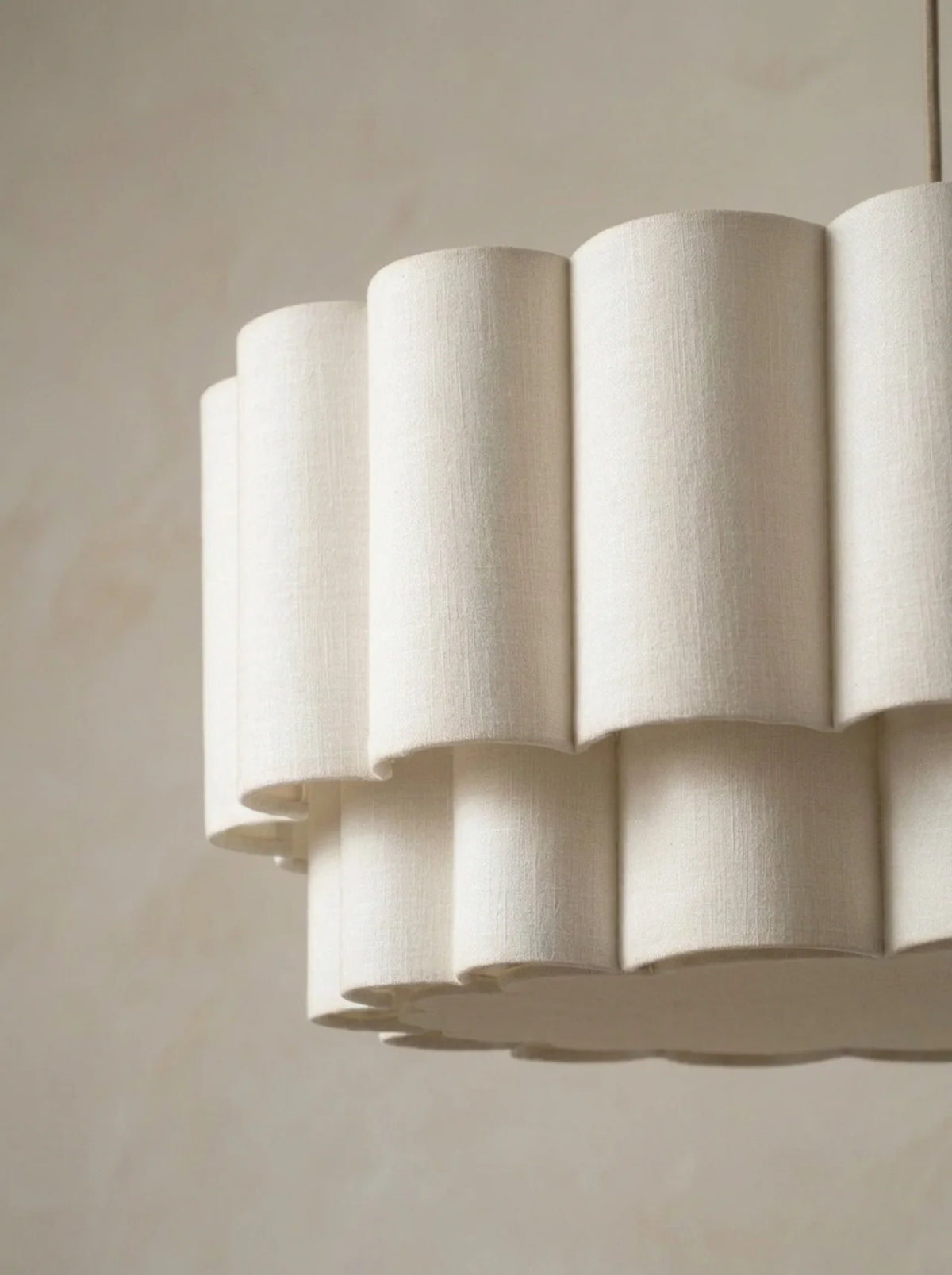 Dune Oval Pendant Lamp