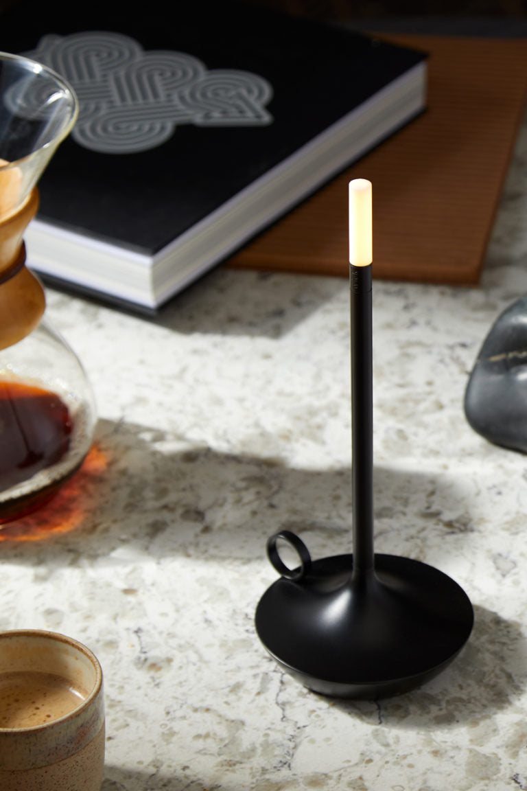 Candeeiro de mesa portátil Graypants Wick