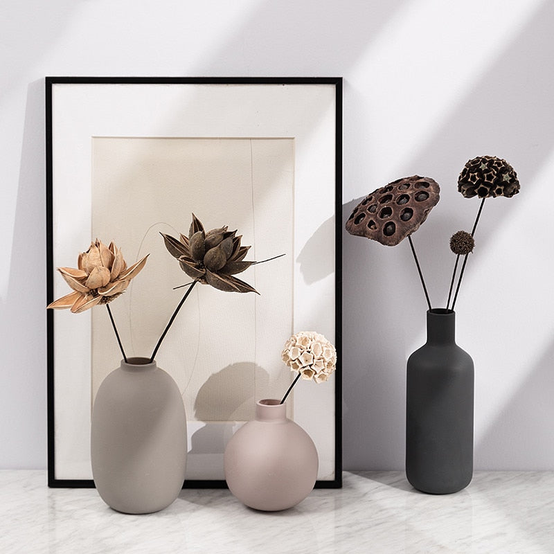 Kolekcja fińskich ceramicznych wazonów Verve