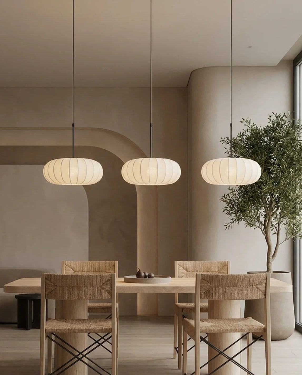 Yugen-Seidenlampe