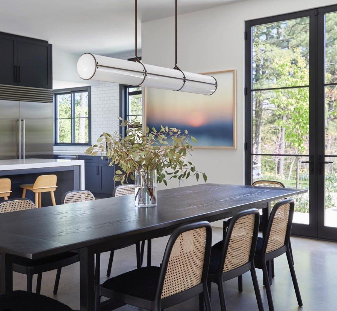 Cylindrical Endless Pendant Light