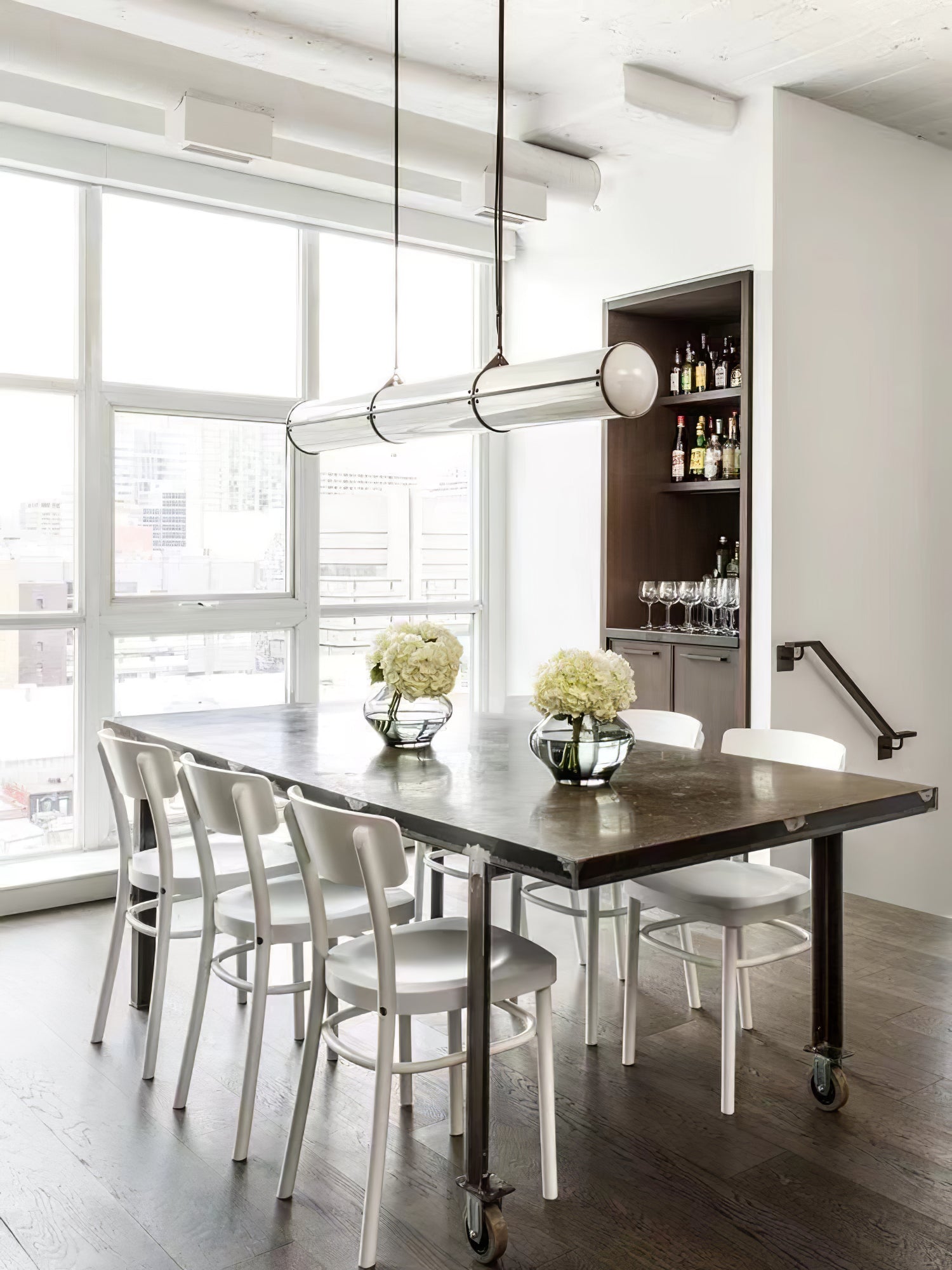 Cylindrical Endless Pendant Light
