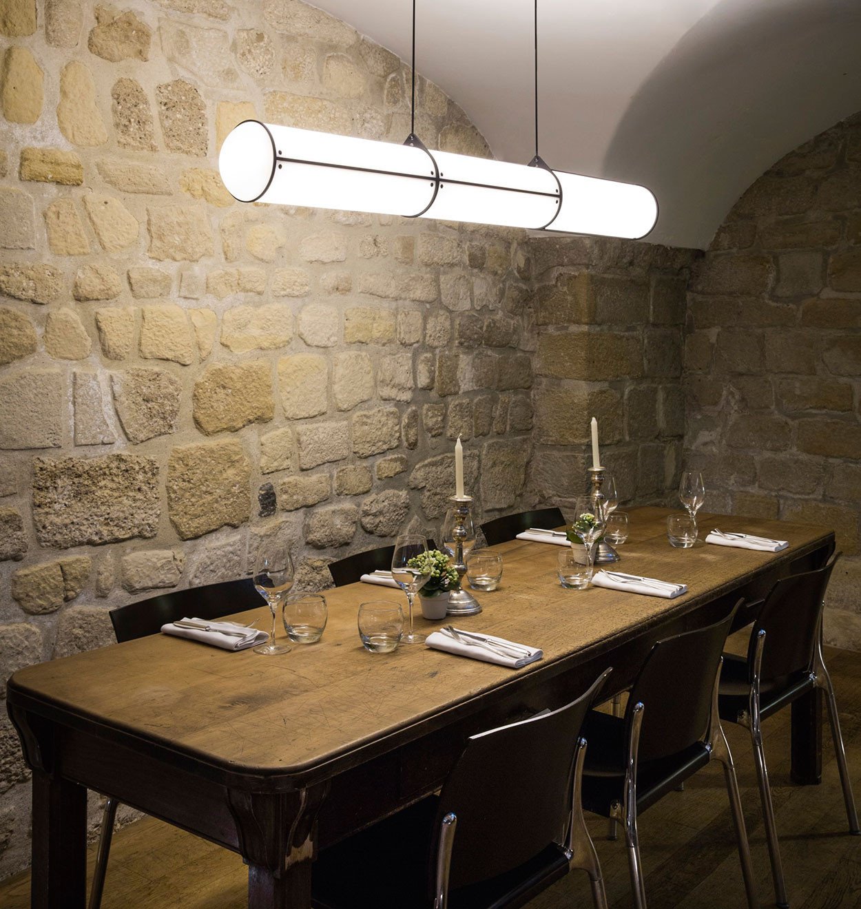 Cylindrical Endless Pendant Light