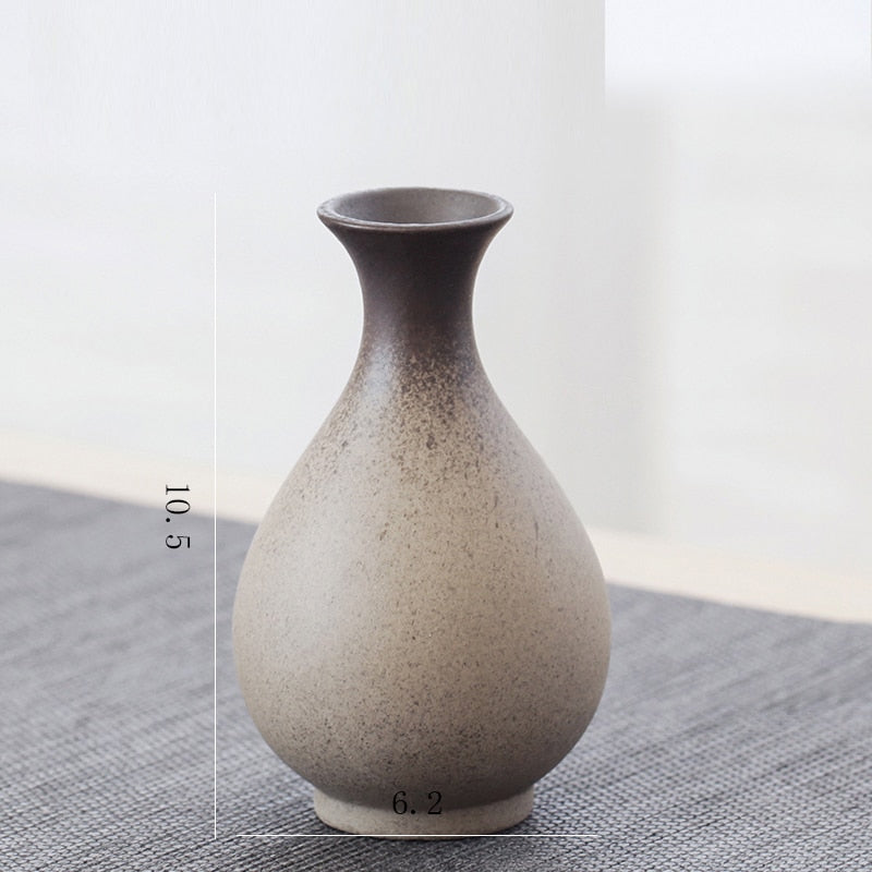 Kolekcja Oriental Opulence: ręcznie robione wazony ceramiczne z Jingdezhen w Chinach