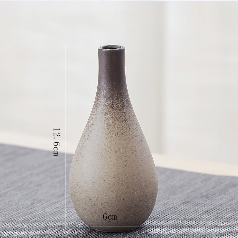 Kolekcja Oriental Opulence: ręcznie robione wazony ceramiczne z Jingdezhen w Chinach