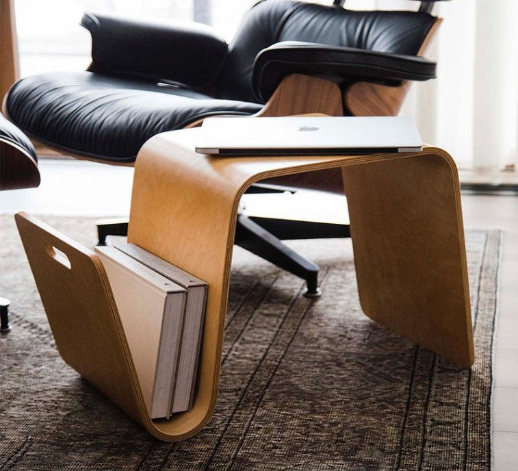 Mesa lateral modernista