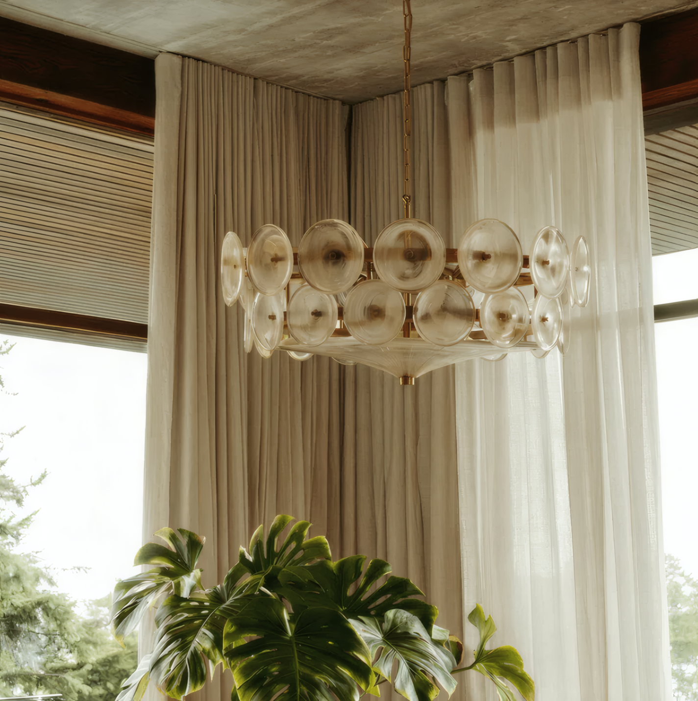 Orvani Chandelier