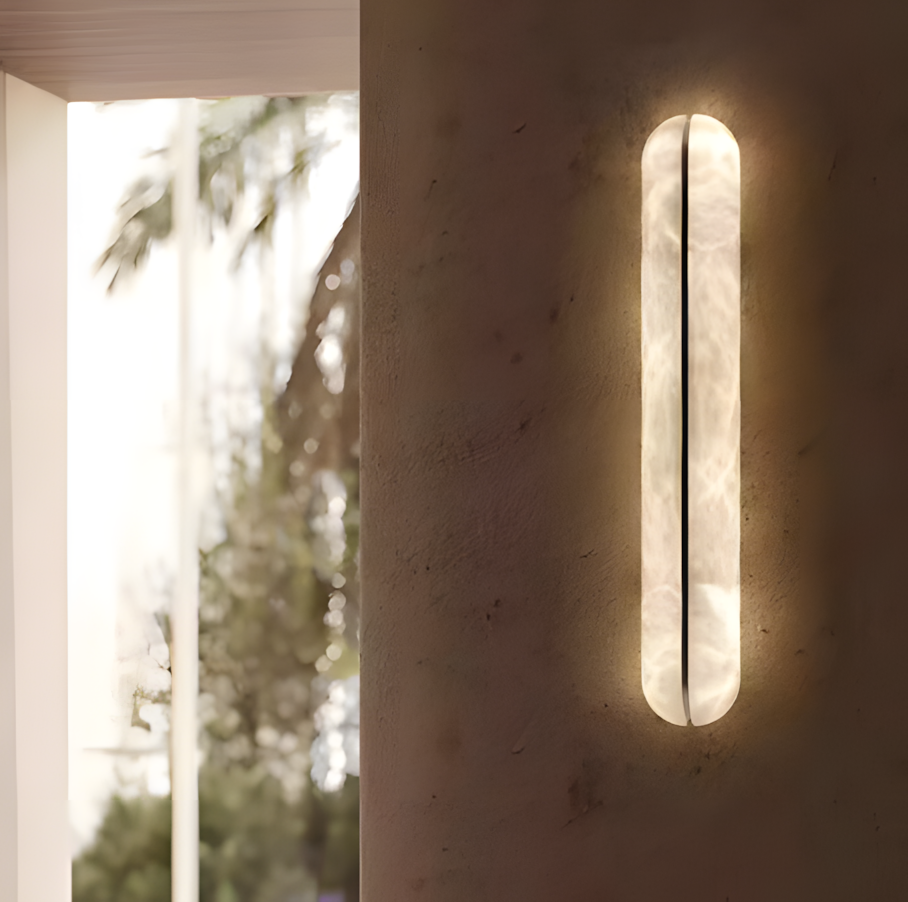 Colonna Wall Lamp