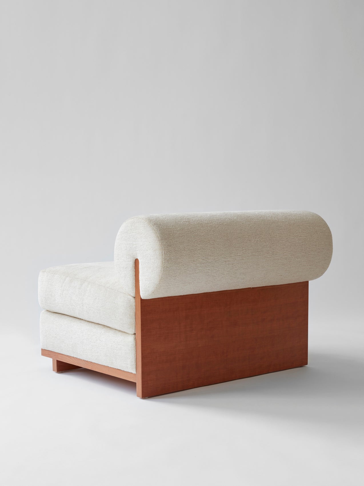 Sereno Lounge Chair