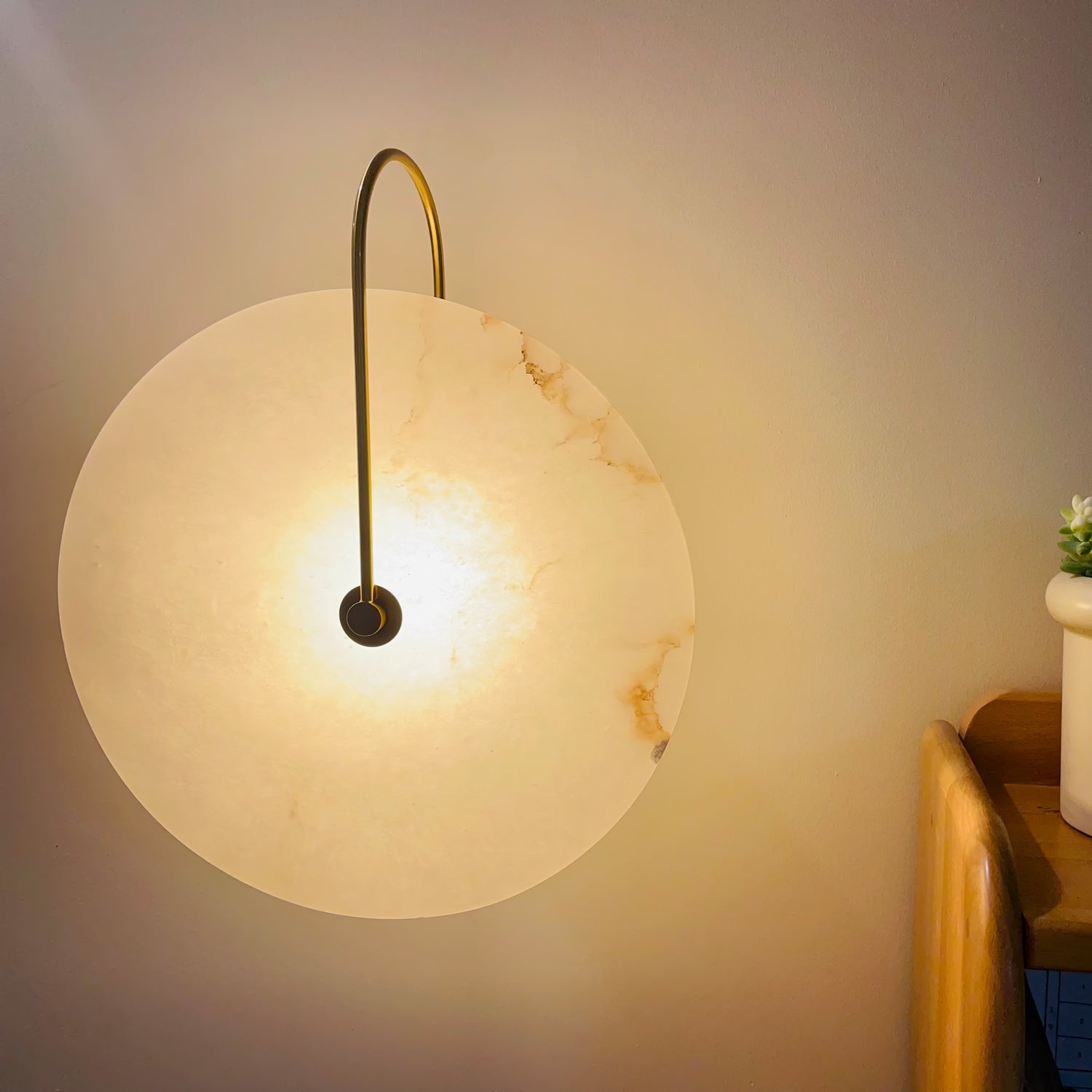 Solenne Wall Lamp