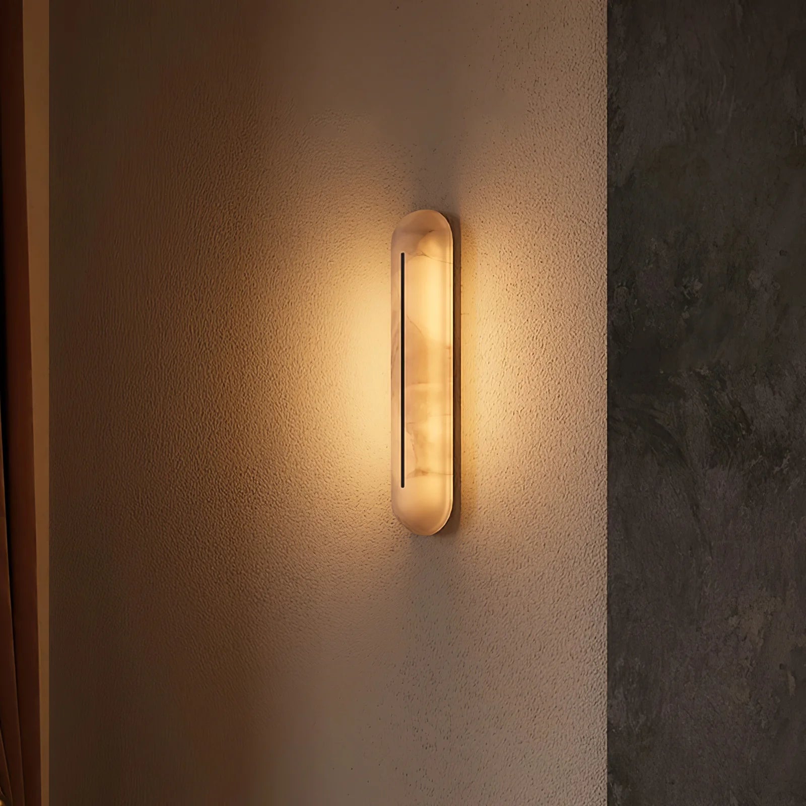 Colonna Wall Lamp