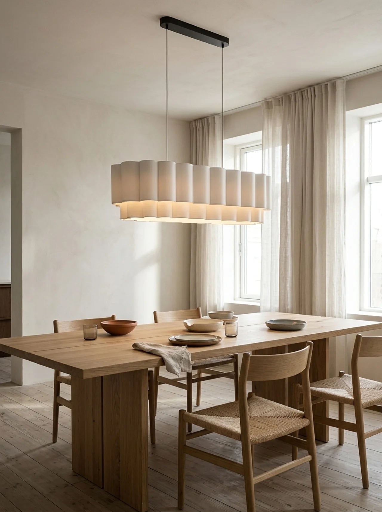 Dune Oval Pendant Lamp