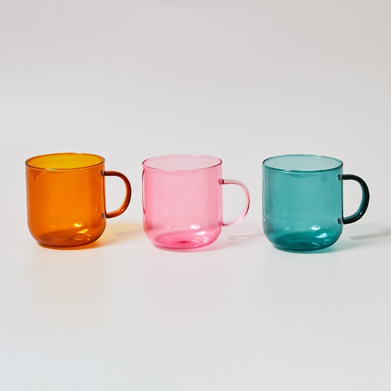 Tazas de vidrio de colores